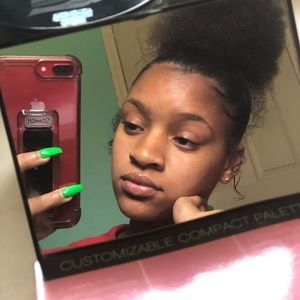 Meet your Posher, Tamia